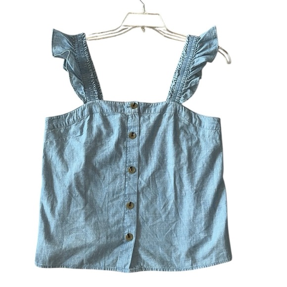 Chambray button-front tank top with ruffle straps Size Medium NWT - Picture 3 of 8